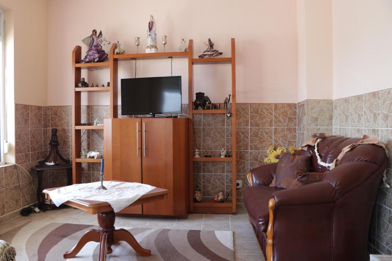 Villa Nora Albena Ngoại thất bức ảnh